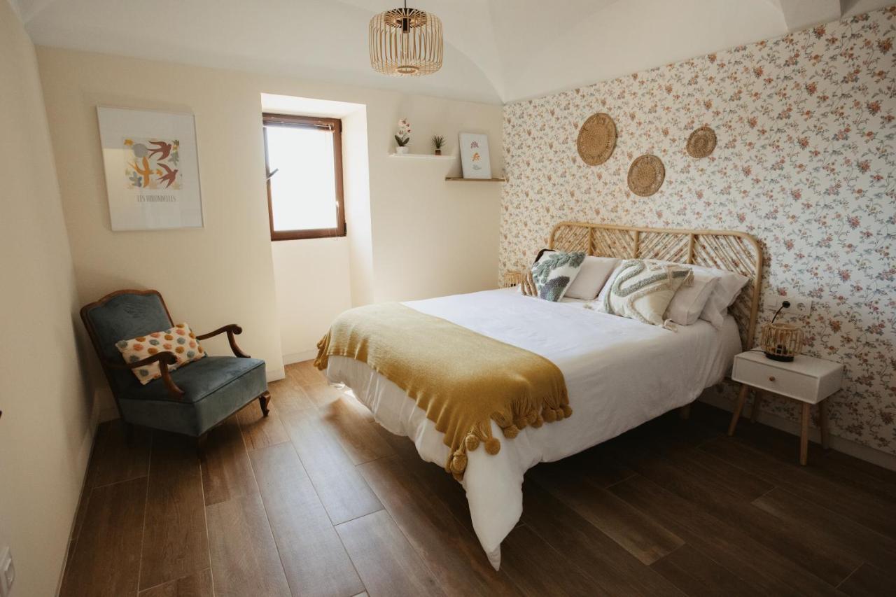 Apartamento Baluarte De Los Pozos กาเซเรส ภายนอก รูปภาพ